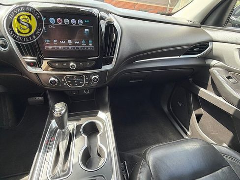 Used 2019 Chevrolet Traverse RS w/ LPO, Floor Liner Package FWD image 23