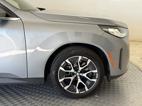 Used 2026 BMW X3 xDrive30i w/ Premium Package AWD/4WD image 13