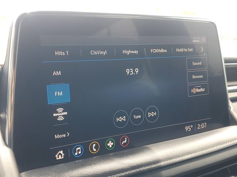 Used 2021 Chevrolet Tahoe LT image 28