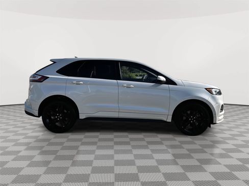 Used 2019 Ford Edge ST w/ Equipment Group 401A AWD/4WD image 7