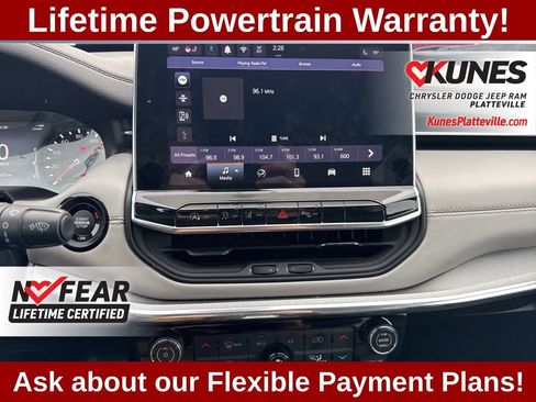 Used 2024 Jeep Compass Limited AWD/4WD image 17
