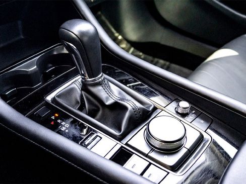 Used 2025 MAZDA MAZDA3 s image 25