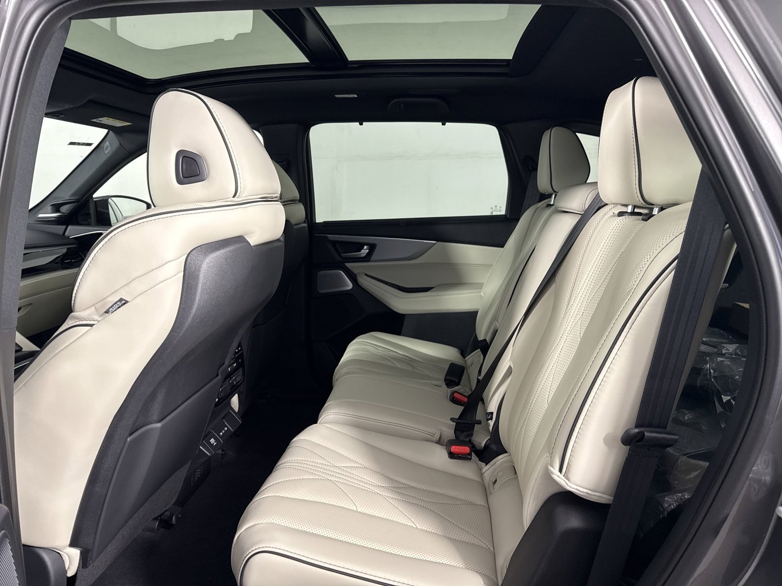 Certified 2026 Acura MDX A-Spec w/ Advance Package AWD/4WD image 24