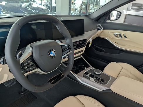 New 2026 BMW 330i xDrive Sedan w/ Convenience Package AWD/4WD image 16