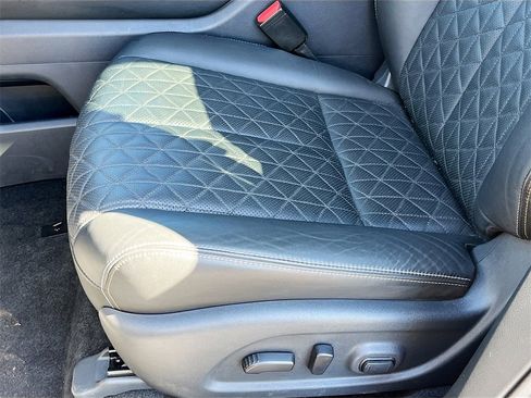 Used 2023 Nissan Murano Platinum w/ Cargo Package image 19