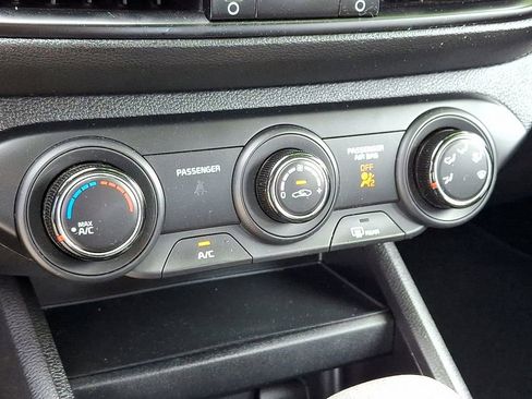 Certified 2023 Kia Forte LXS image 16