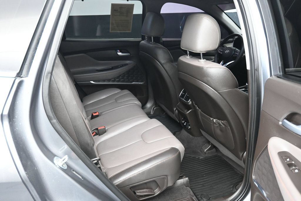 Used 2019 Hyundai Santa Fe FWD image 18