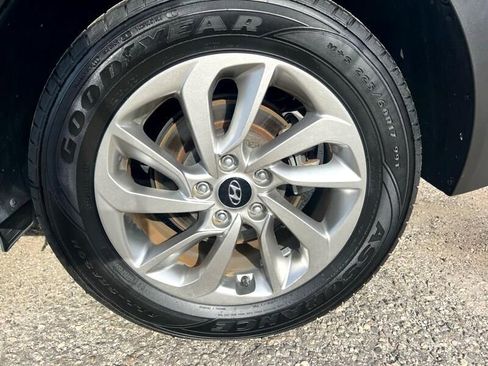 Used 2017 Hyundai Tucson SE image 10