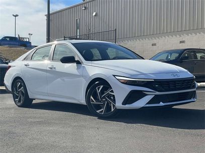 Certified 2025 Hyundai Elantra Sport
