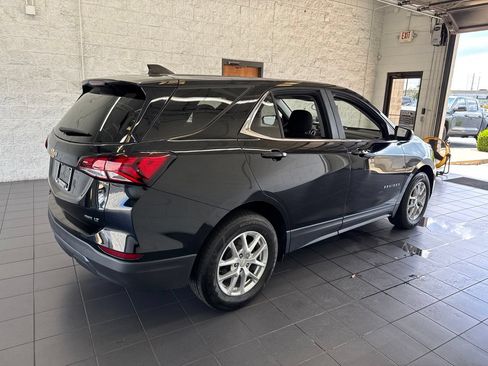 Used 2022 Chevrolet Equinox LT AWD/4WD image 8