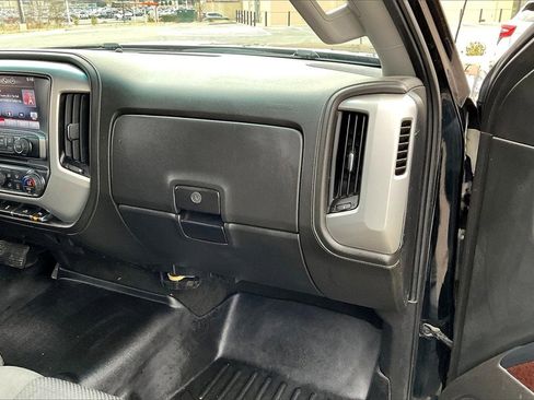 Used 2016 GMC Sierra 1500 SLE w/ SLE Value Package image 16