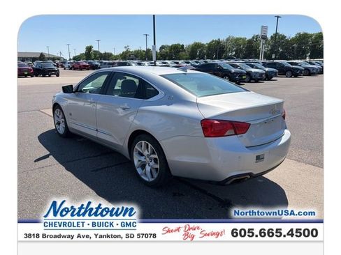 Used 2016 Chevrolet Impala LTZ FWD image 11