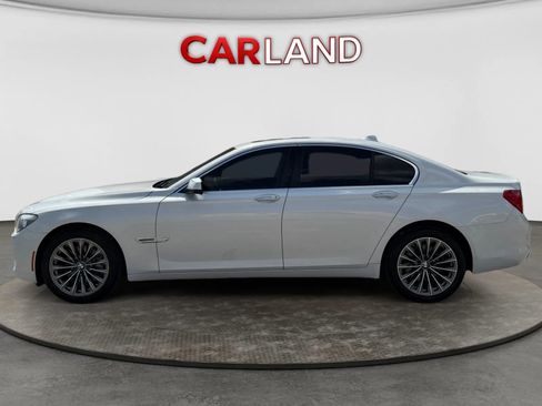 Used 2012 BMW 740i RWD image 2