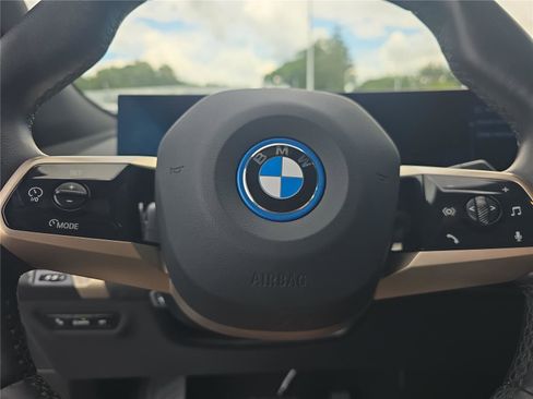 Certified 2024 BMW iX xDrive50 w/ Premium Package AWD/4WD image 20