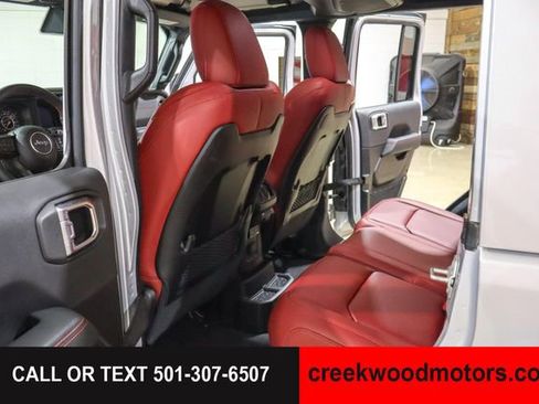 Used 2024 Jeep Wrangler Unlimited Rubicon 392 AWD/4WD image 15