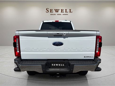 New 2025 Ford F350 Lariat w/ Chrome Package image 4