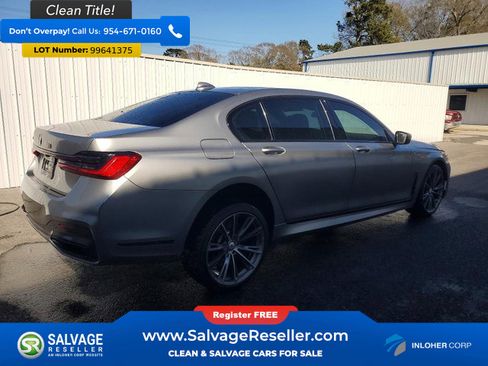 Used 2020 BMW 750i xDrive w/ Autobahn Package image 4