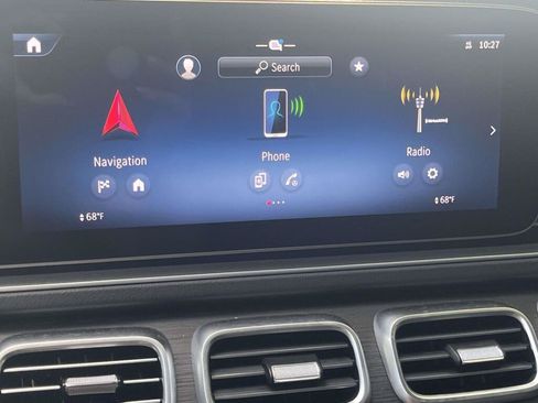 Used 2025 Mercedes-Benz GLS 450 4MATIC image 26