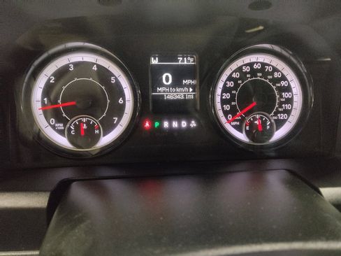 Used 2019 RAM 1500 Classic SLT RWD image 23