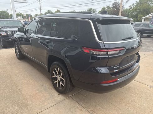 Certified 2023 Jeep Grand Cherokee L Limited image 5