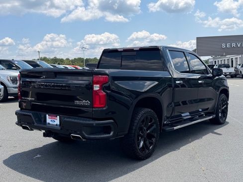 Used 2021 Chevrolet Silverado 1500 High Country w/ Safety Package II AWD/4WD image 3