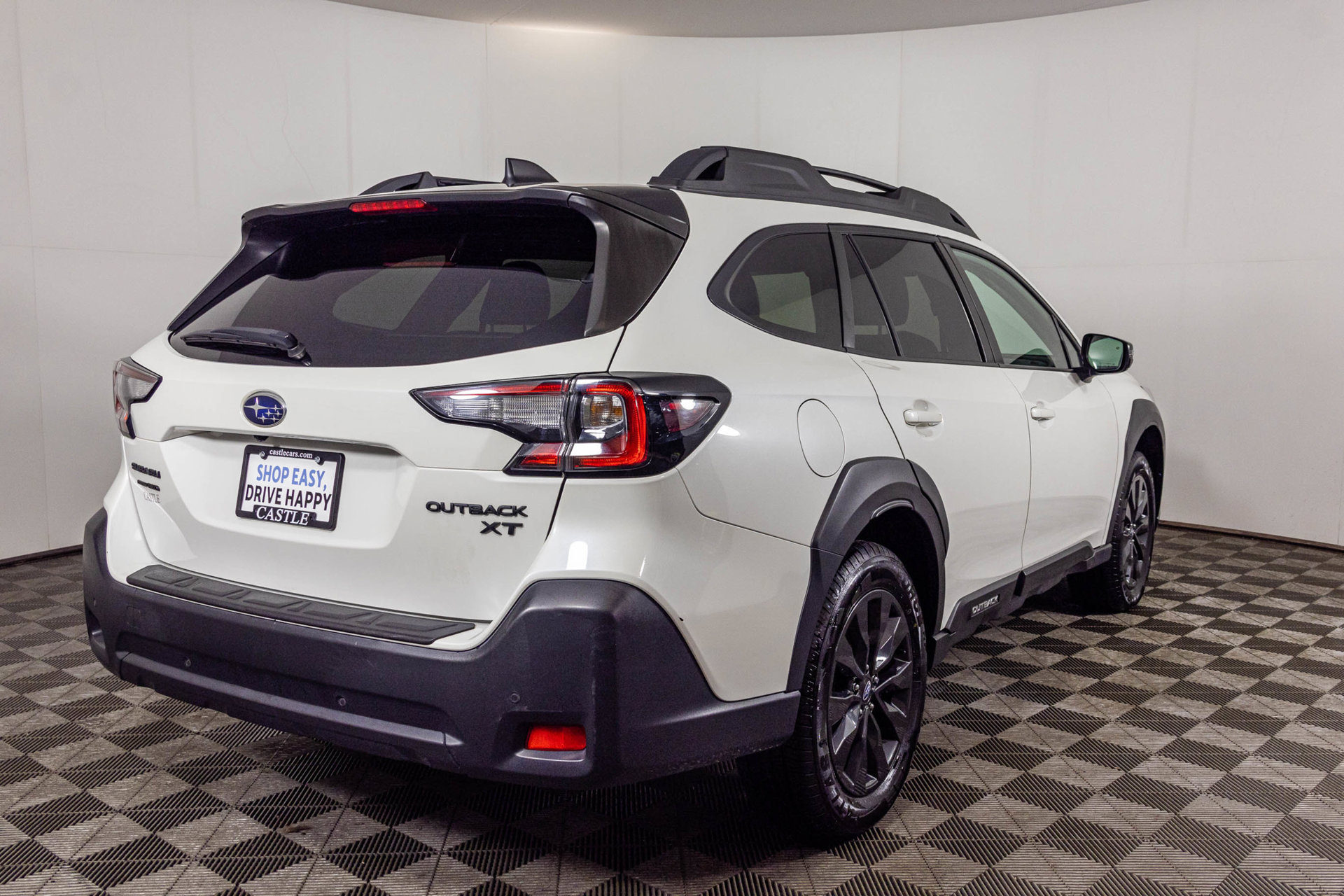 Used 2023 Subaru Outback Onyx Edition XT AWD/4WD image 18