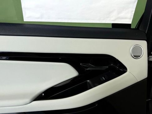 New 2026 Land Rover Range Rover Evoque S image 29