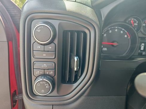 Used 2020 Chevrolet Silverado 3500 W/T w/ Snow Plow Prep/Camper Package AWD/4WD image 24