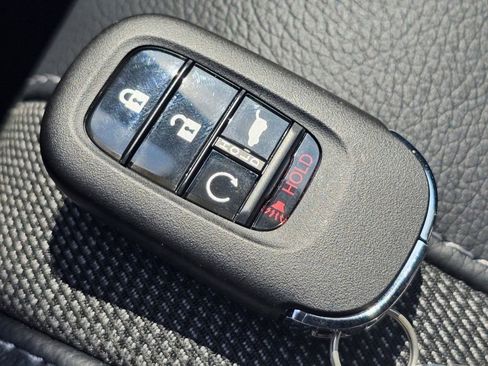 New 2025 Honda Pilot EX-L image 34