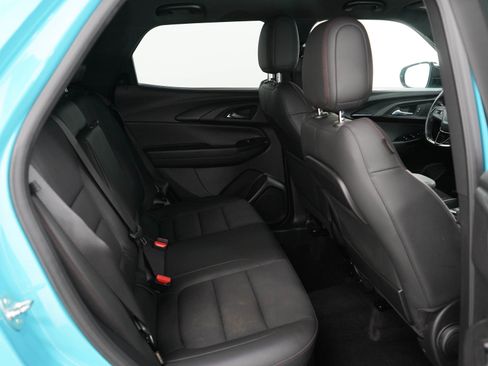 Used 2021 Chevrolet TrailBlazer RS w/ Technology Package AWD/4WD image 12
