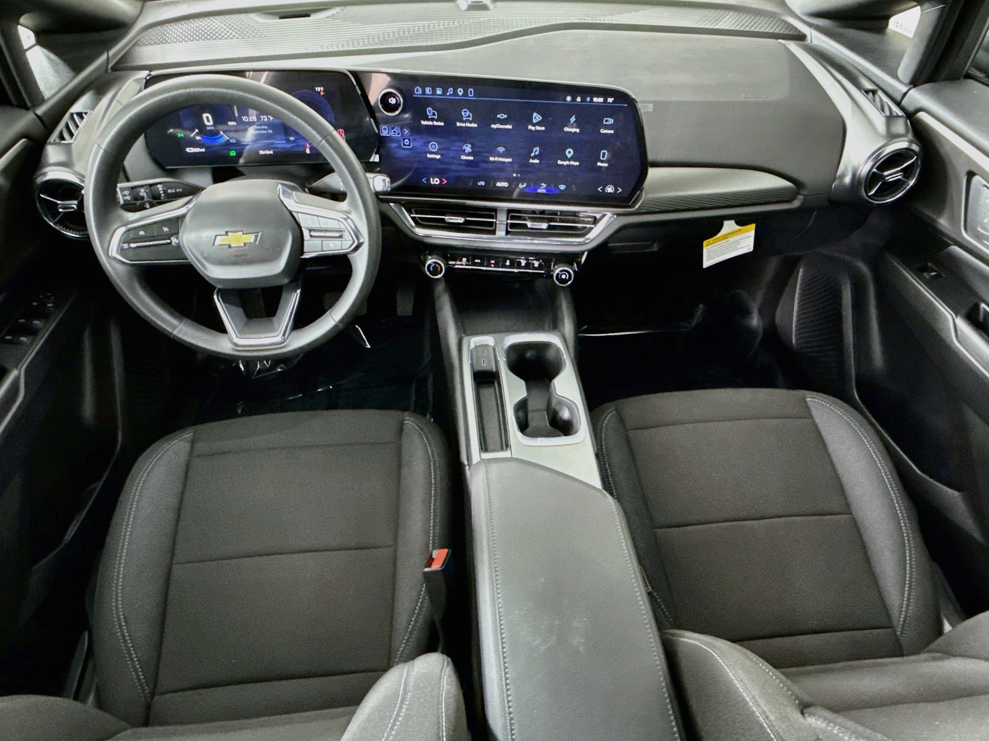 Used 2026 Chevrolet Equinox EV LT FWD image 25