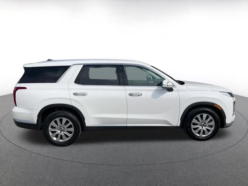Used 2024 Hyundai Palisade SEL FWD image 13