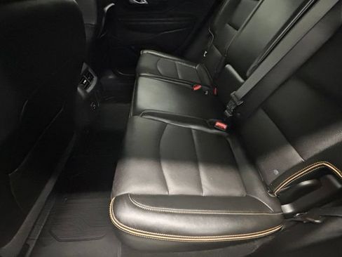 Used 2023 GMC Terrain AT4 w/ Tech Package AWD/4WD image 14