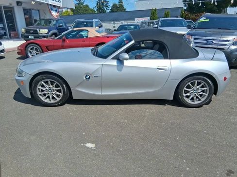 Used 2005 BMW Z4 2.5i RWD image 15