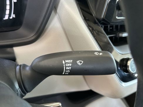 Used 2026 Toyota Corolla LE FWD image 21