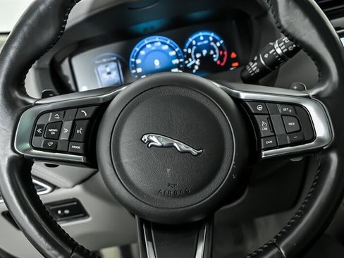 Used 2018 Jaguar F-PACE Portfolio AWD/4WD image 23