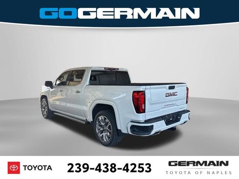 Used 2022 GMC Sierra 1500 Denali w/ Denali Reserve Package AWD/4WD image 9