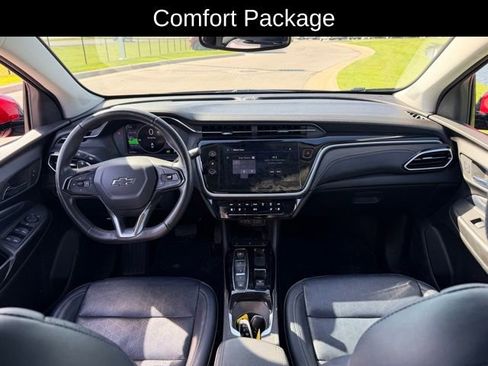 Used 2022 Chevrolet Bolt EUV LT w/ Convenience Package FWD image 6