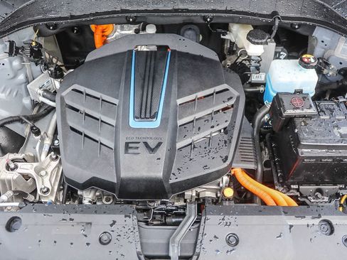 Certified 2023 Hyundai Kona SE FWD image 34