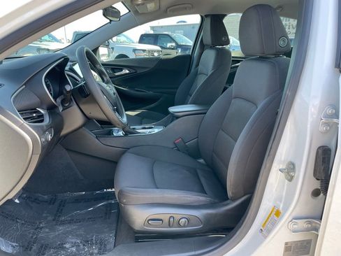 Used 2023 Chevrolet Malibu LT FWD image 7