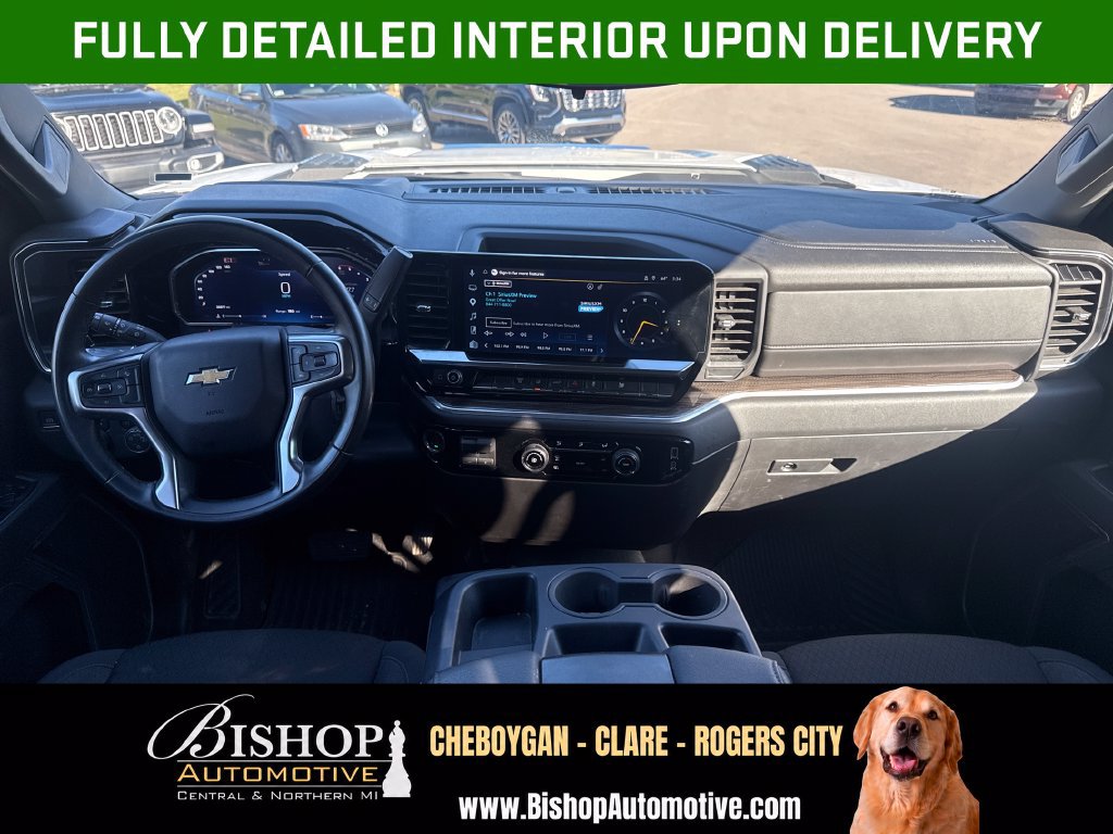 Used 2026 Chevrolet Silverado 2500 LT AWD/4WD image 3