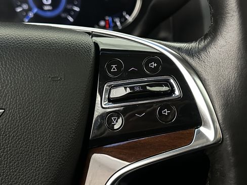 Used 2019 Cadillac Escalade Luxury image 23
