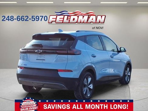 Used 2022 Chevrolet Bolt EUV LT w/ Convenience Package image 6