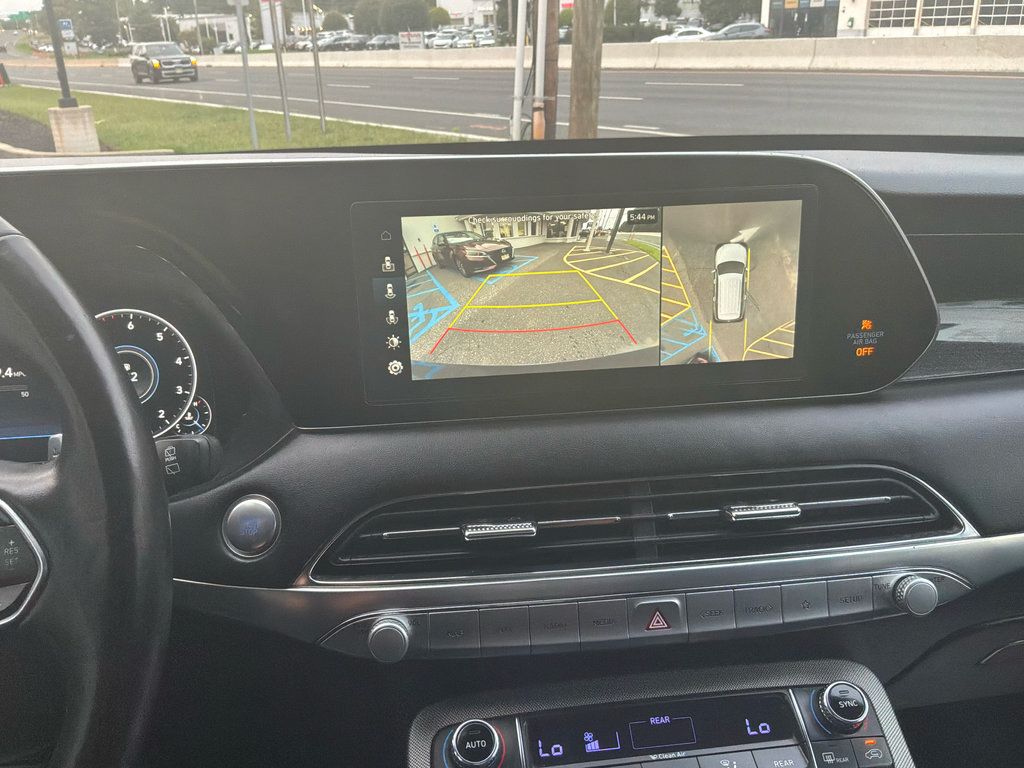 Used 2021 Hyundai Palisade Limited AWD/4WD image 11