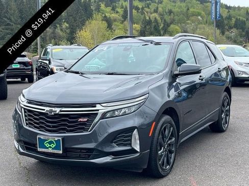 Used 2022 Chevrolet Equinox RS w/ RS Leather Package AWD/4WD image 3