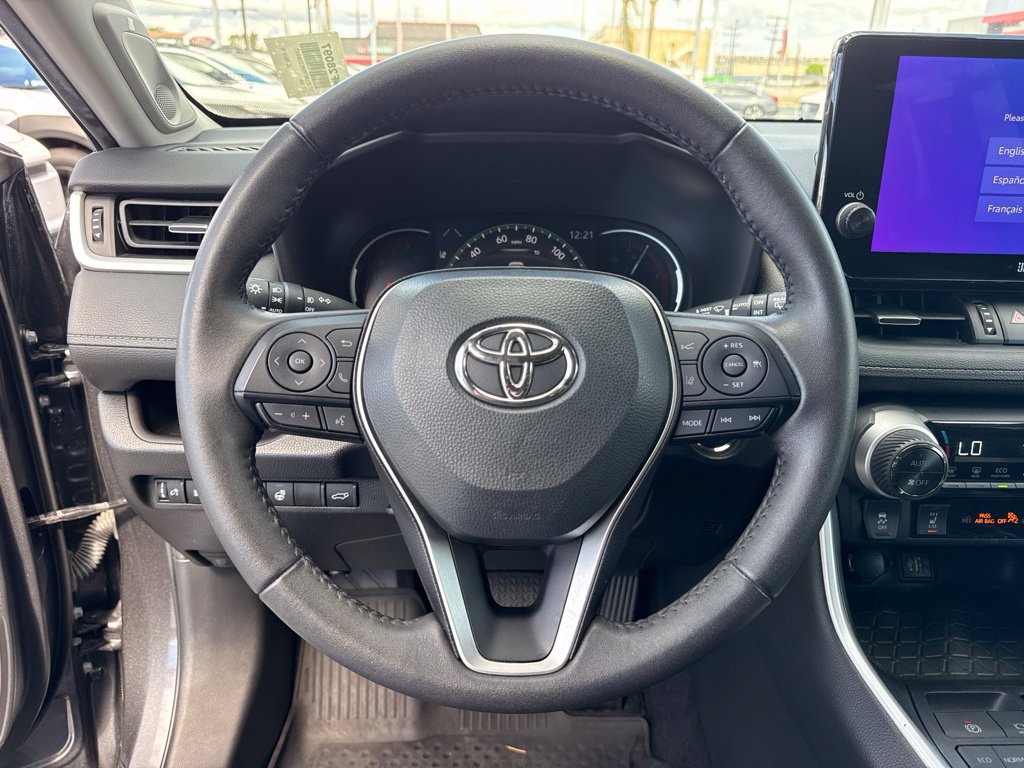 Used 2023 Toyota RAV4 XLE Premium FWD image 24