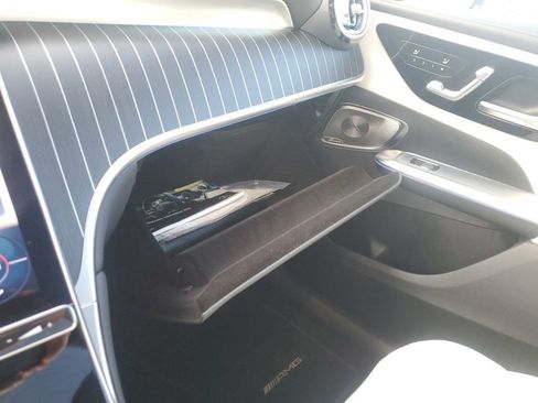 Used 2023 Mercedes-Benz GLC 300 GLC 300 image 23