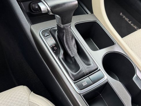 Used 2016 Kia Optima LX image 26