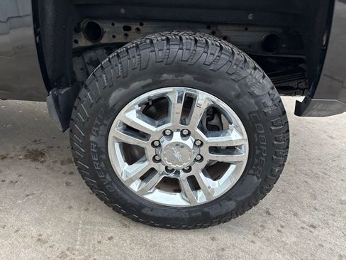 Used 2016 Chevrolet Silverado 2500 High Country w/ High Country Premium Package image 10