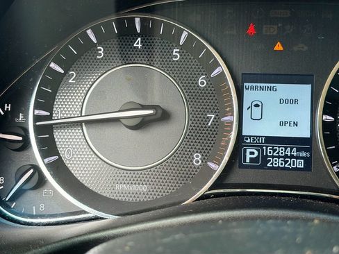 Used 2017 Nissan Armada SL w/ Interior Lighting Package AWD/4WD image 41